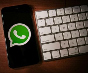 WhatsApp社群回復